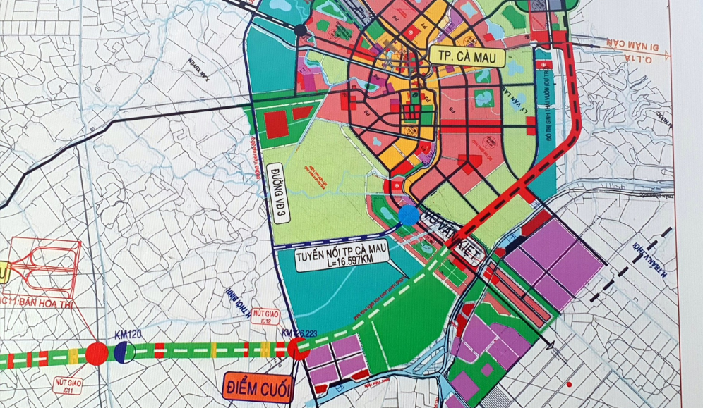 Cao tốc Cần Thơ - Cà Mau có tổng chiều dài hơn 110 km, đi qua các địa phương Cần Thơ, Hậu Giang, Bạc Liêu và Cà Mau