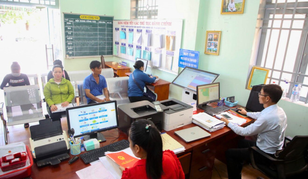 Việc hợp nhất hai tỉnh Tây Ninh và Long An đang thu hút sự chú ý lớn từ người dân, doanh nghiệp và giới chuyên gia