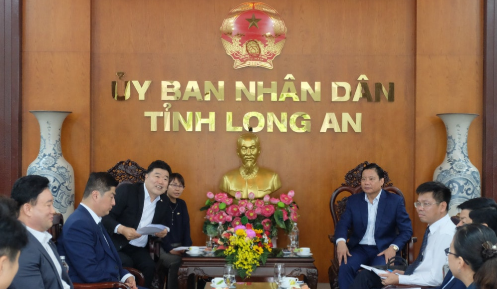 Đoàn Hiệp hội Thương mại và Công nghiệp Hàn Quốc (KOCHAM) đến thăm và làm việc tại tỉnh Long An