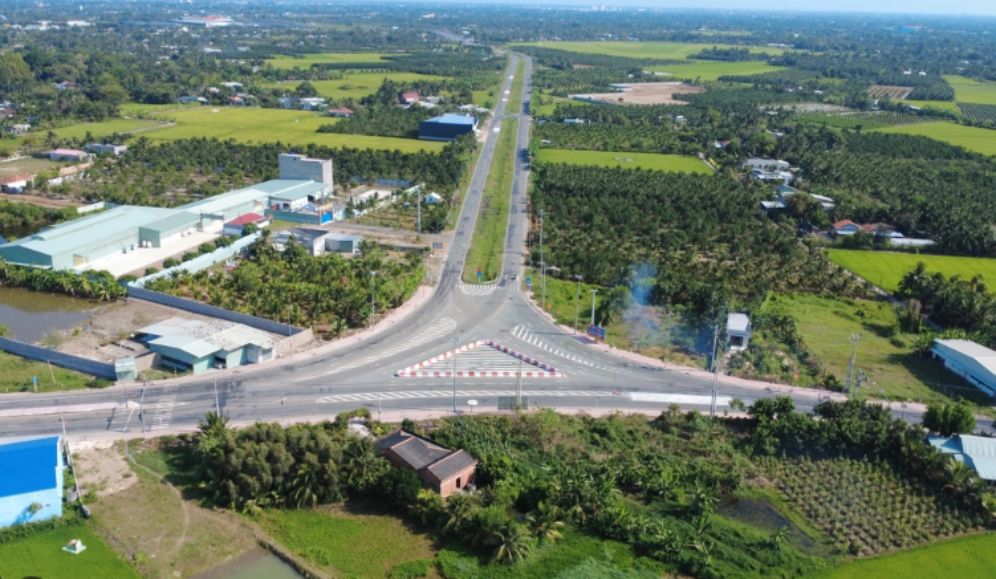 Việc hình thành Trục kết nối Long An - Tân Ninh không chỉ giúp rút ngắn tối đa thời gian di chuyển giữa hai tỉnh mà còn mở ra không gian phát triển công nghiệp bứt phá dọc tuyến